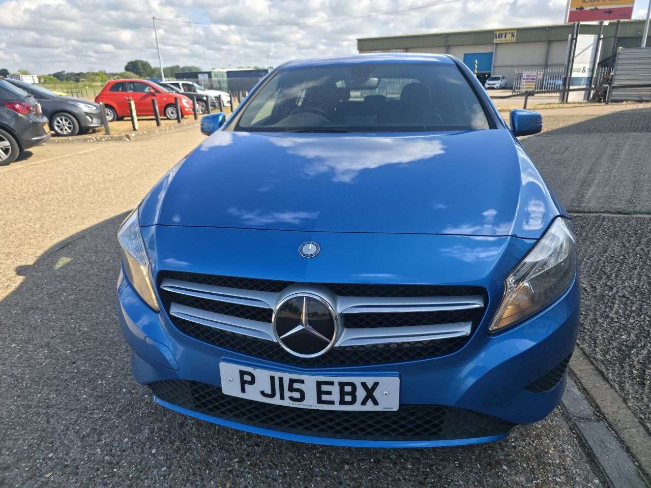A 2015 MERCEDES A-CLASS A180 CDI SPORT EDITION A 2015 MERCEDES A-CLASS A180 CDI SPORT EDITION