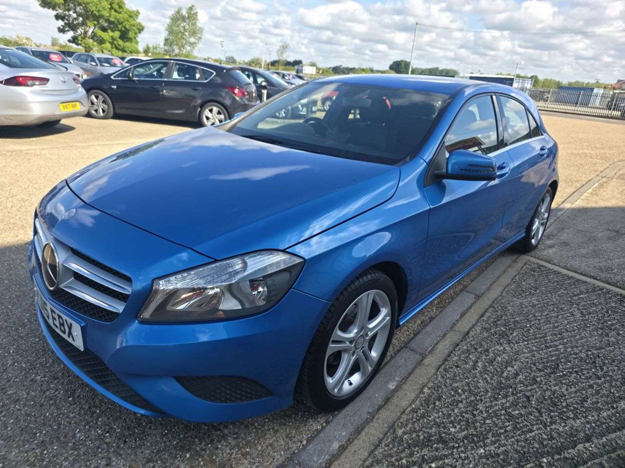 A 2015 MERCEDES A-CLASS A180 CDI SPORT EDITION A 2015 MERCEDES A-CLASS A180 CDI SPORT EDITION