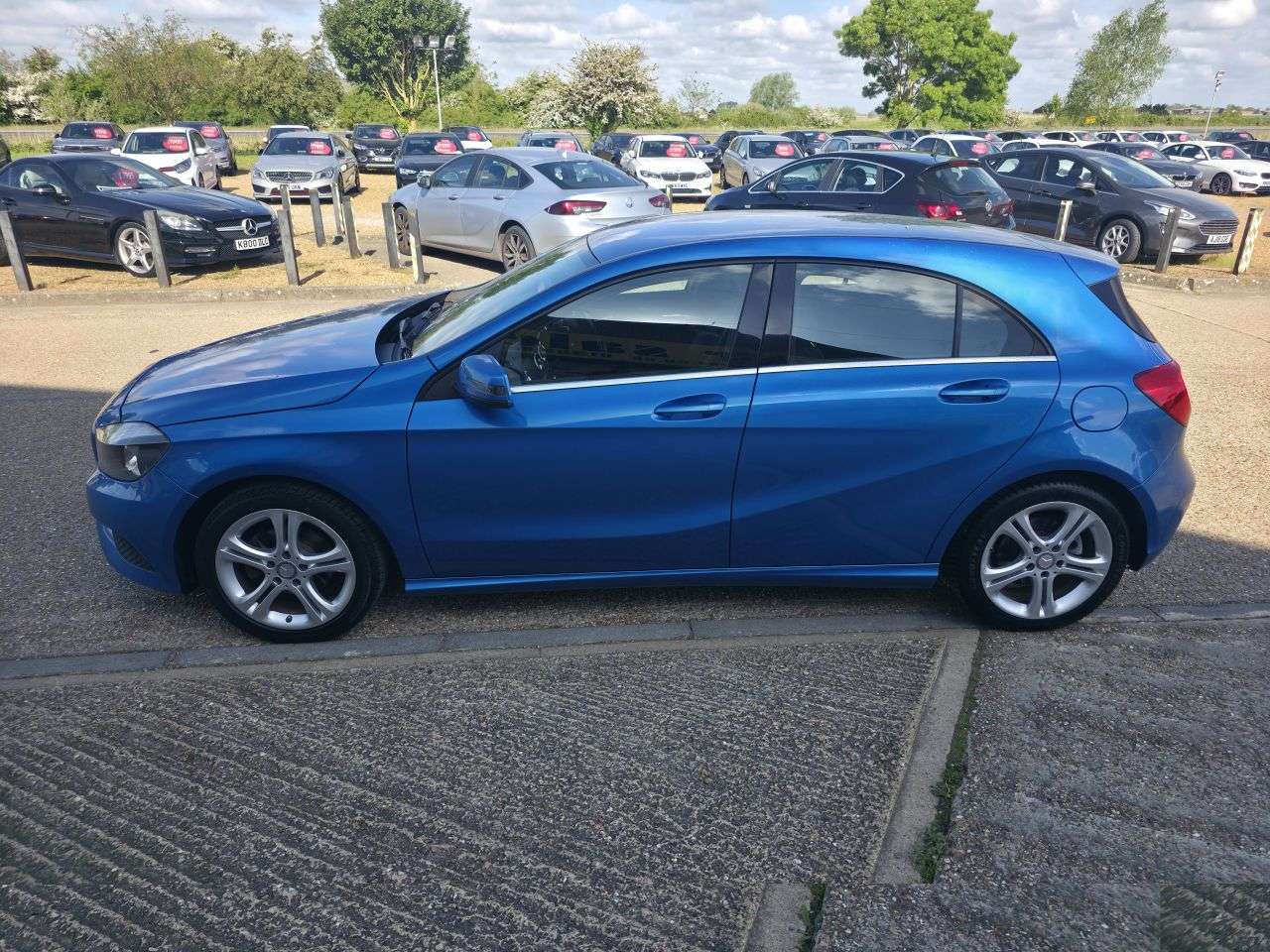 2015 MERCEDES A-CLASS 2015 MERCEDES A-CLASS