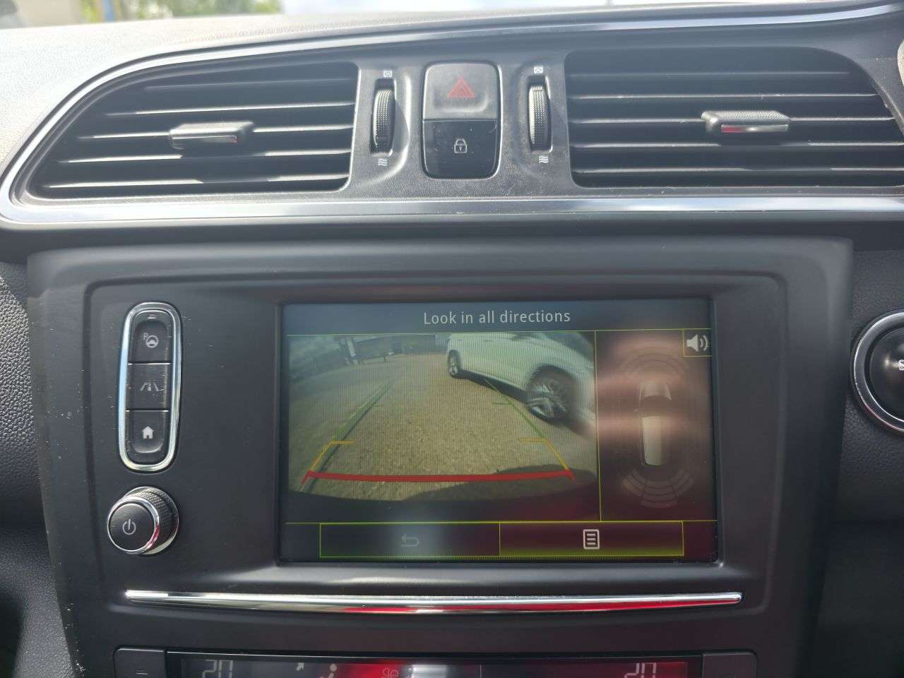 2017 RENAULT KADJAR 2017 RENAULT KADJAR
