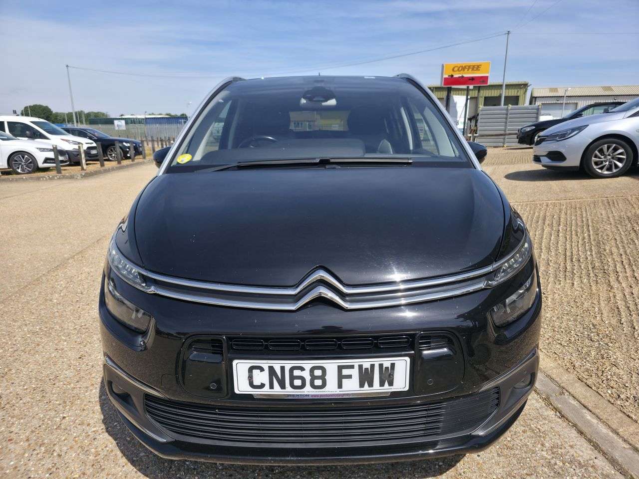 A 2018 CITROEN GRAND C4 SPACETOURER 1.5 BlueHDi Flair MPV 5dr Diesel Manual Euro 6 (s/s) (130 ps) A 2018 CITROEN GRAND C4 SPACETOURER 1.5 BlueHDi Flair MPV 5dr Diesel Manual Euro 6 (s/s) (130 ps)