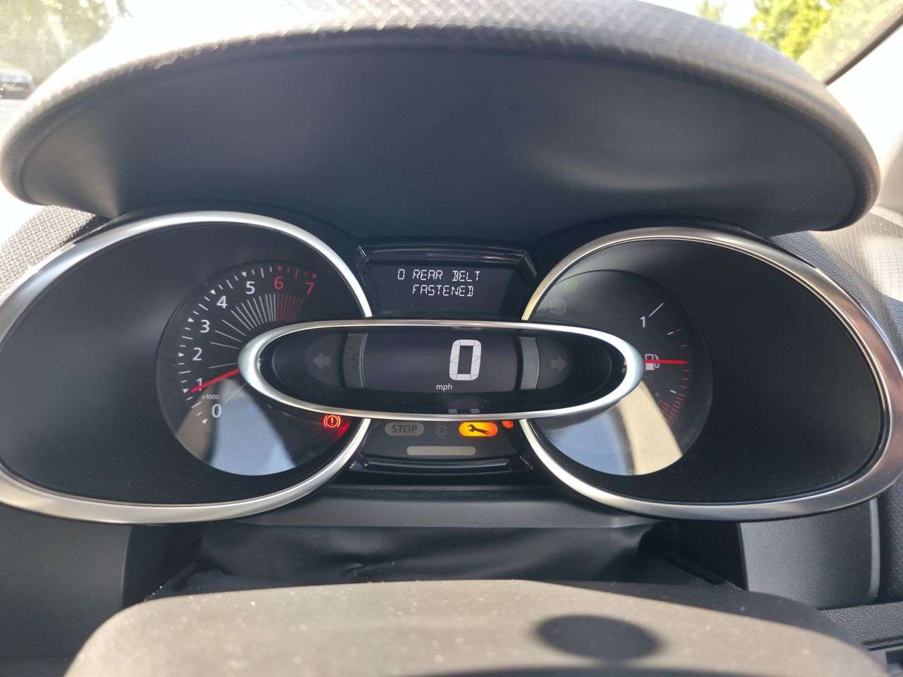 2016 RENAULT CLIO 2016 RENAULT CLIO