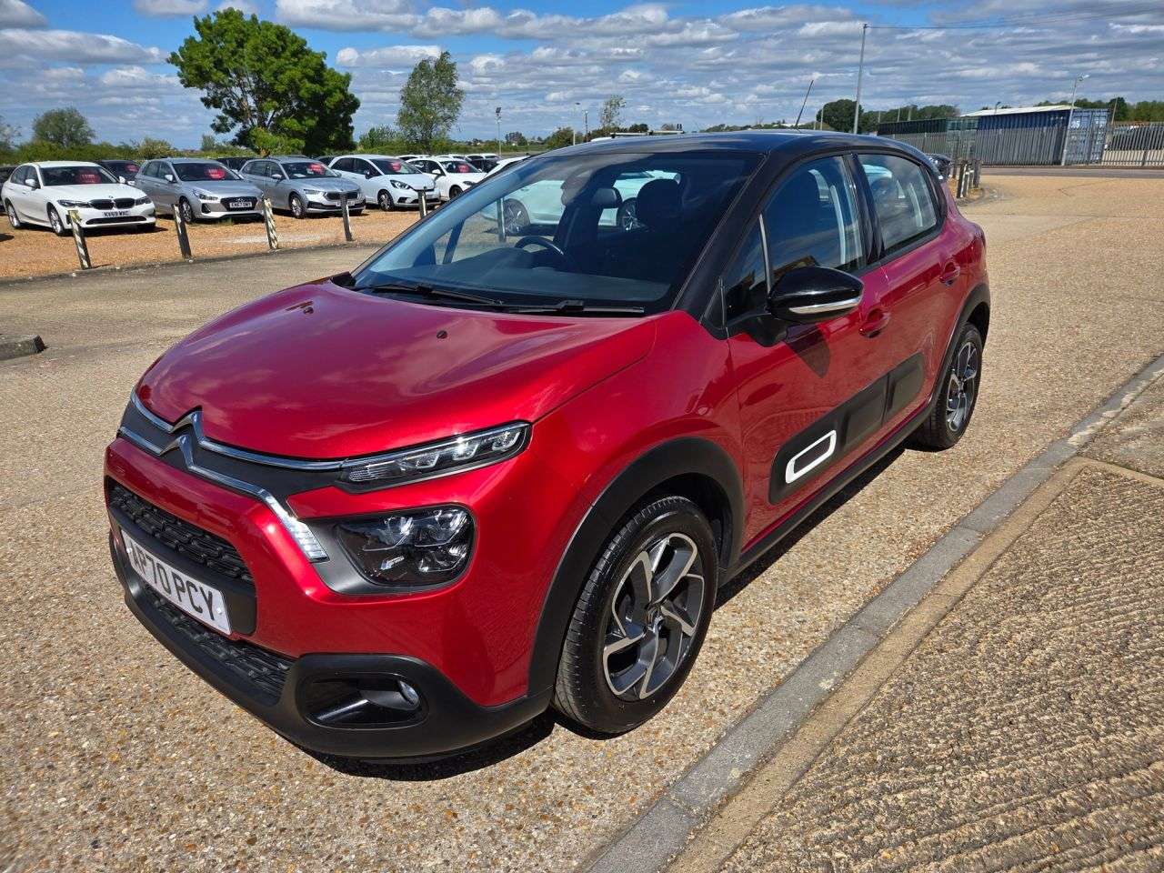 A 2020 CITROEN C3 1.2 PureTech Flair Hatchback 5dr Petrol Manual Euro 6 (s/s) (83 ps) A 2020 CITROEN C3 1.2 PureTech Flair Hatchback 5dr Petrol Manual Euro 6 (s/s) (83 ps)