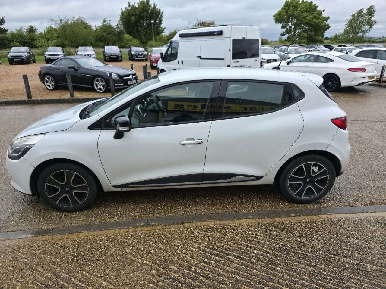 2014 RENAULT CLIO 2014 RENAULT CLIO