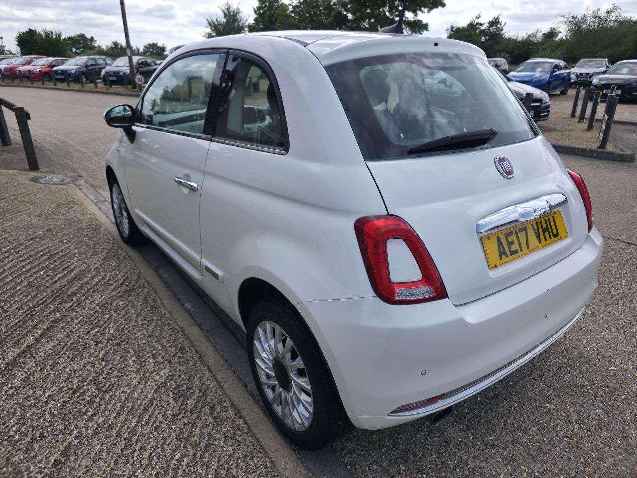 2017 FIAT 500 2017 FIAT 500