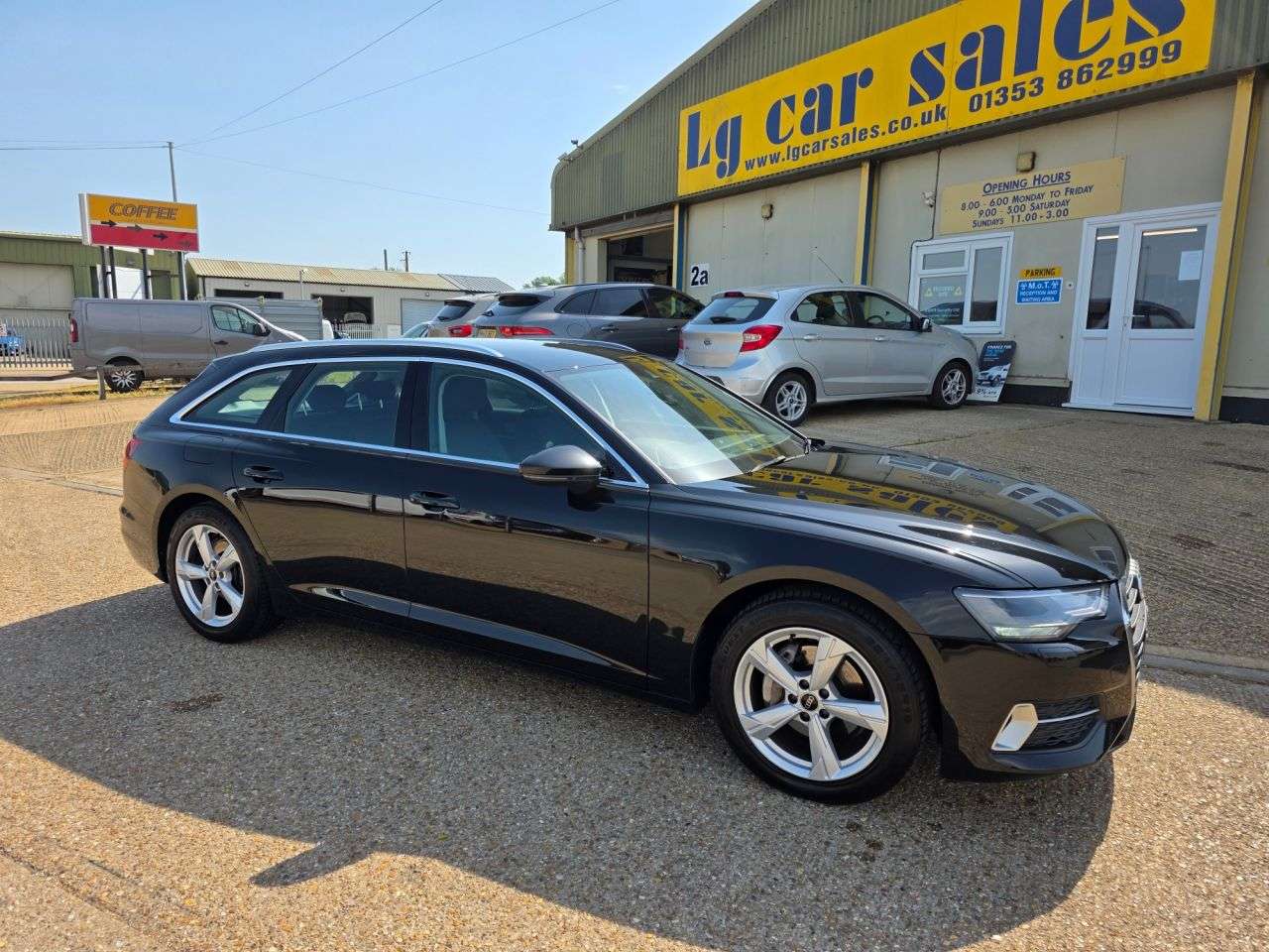 A 2021 AUDI A6 AVANT 2.0 TFSI 40 Sport Estate 5dr Petrol S Tronic Euro 6 (s/s) (204 ps) A 2021 AUDI A6 AVANT 2.0 TFSI 40 Sport Estate 5dr Petrol S Tronic Euro 6 (s/s) (204 ps)