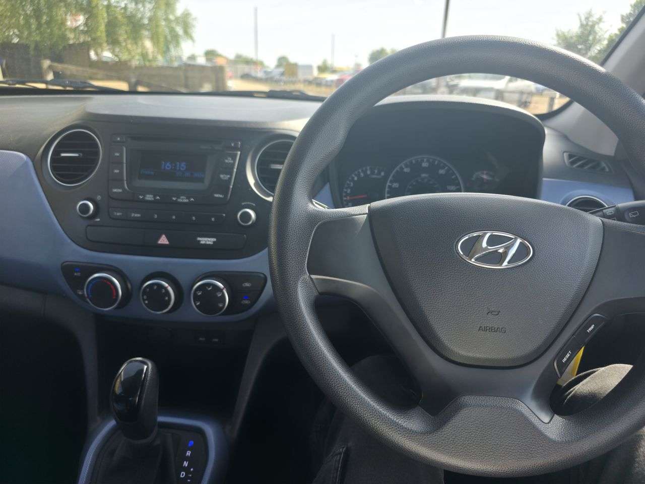 2015 HYUNDAI I10 2015 HYUNDAI I10