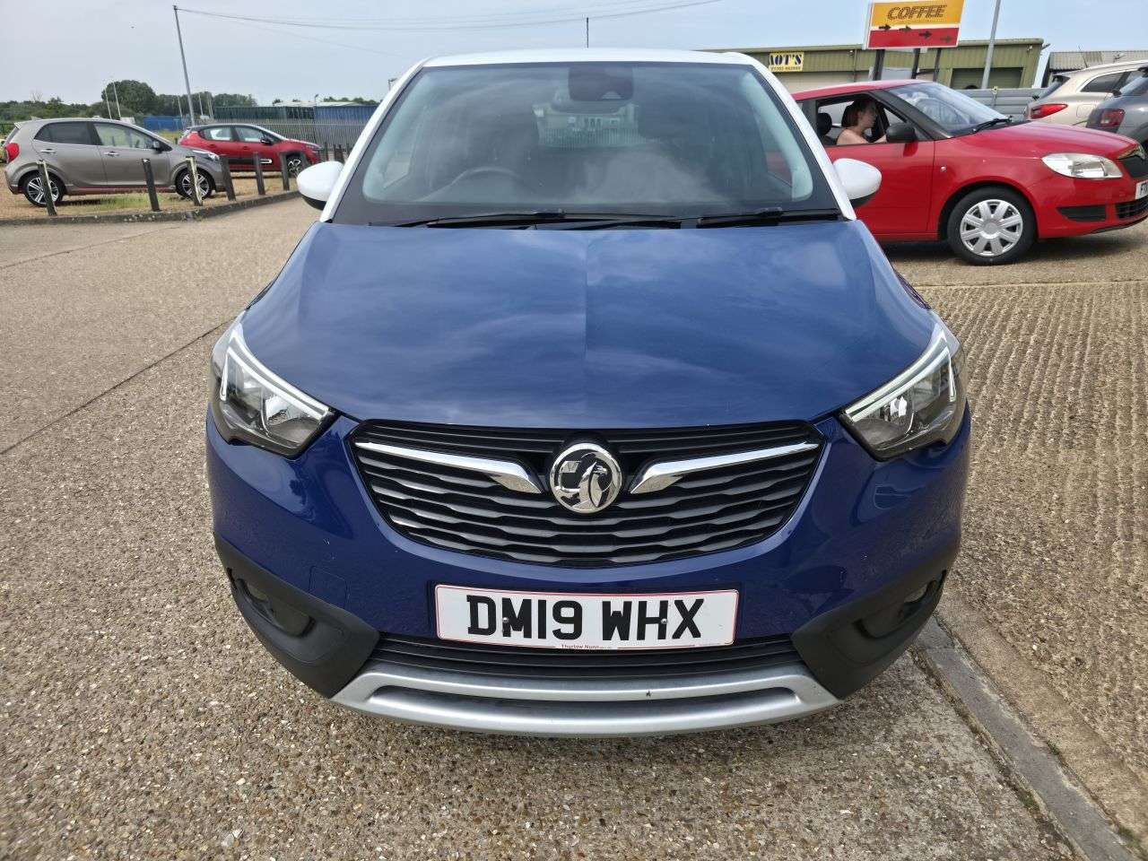 A 2019 VAUXHALL CROSSLAND X 1.2 Turbo GPF Elite SUV 5dr Petrol Manual Euro 6 (s/s) (130 ps) A 2019 VAUXHALL CROSSLAND X 1.2 Turbo GPF Elite SUV 5dr Petrol Manual Euro 6 (s/s) (130 ps)