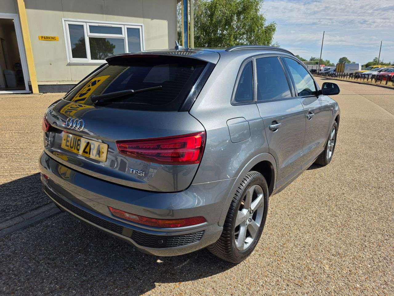 2018 AUDI Q3 2018 AUDI Q3