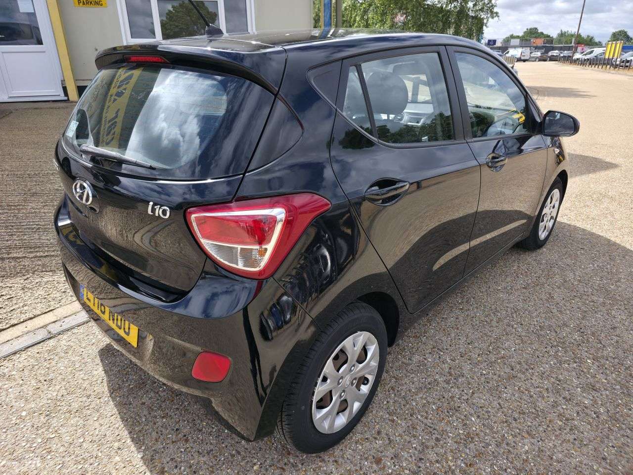 2016 HYUNDAI I10 2016 HYUNDAI I10