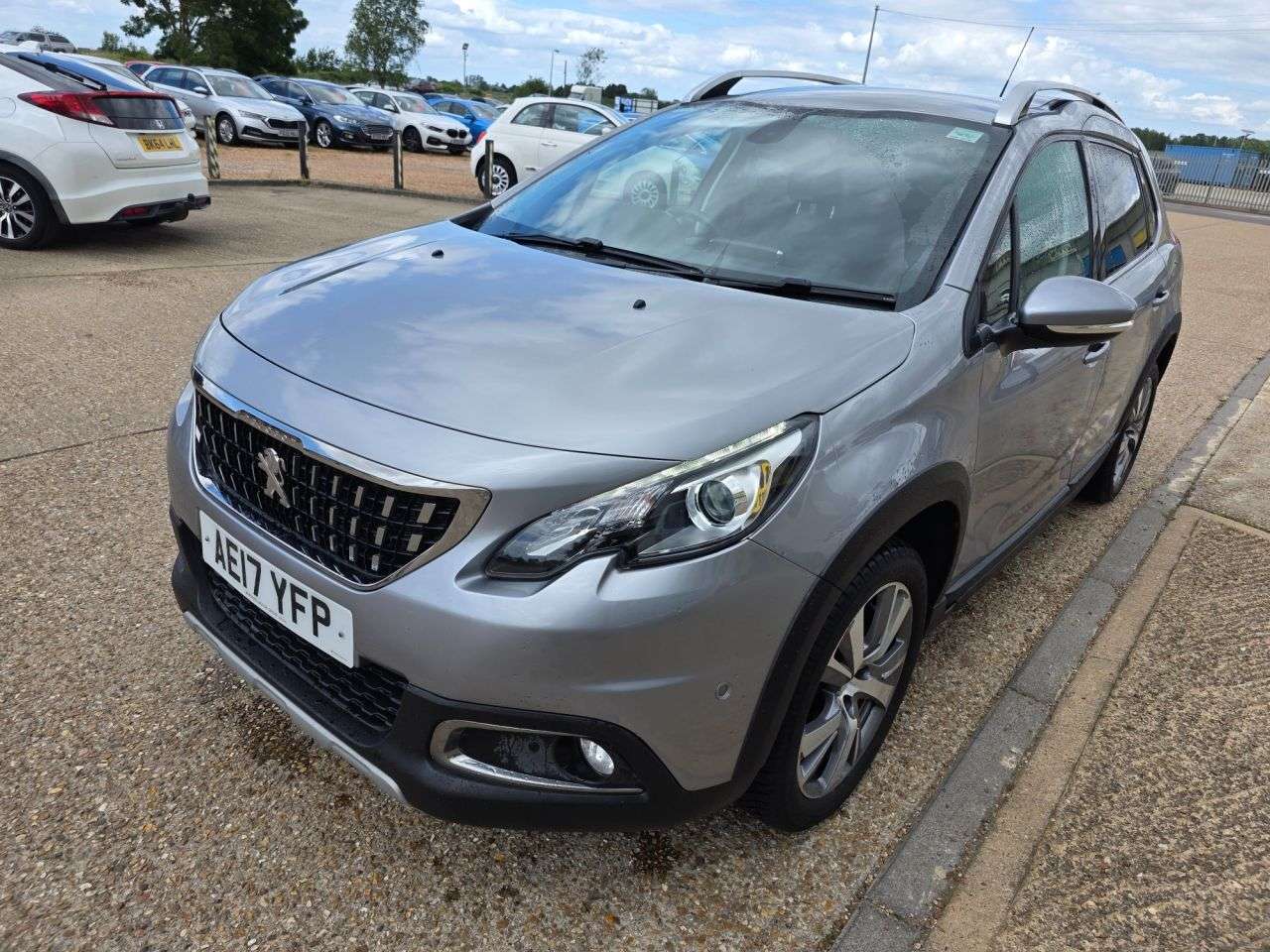 A 2017 PEUGEOT 2008 1.2 PureTech Allure SUV 5dr Petrol EAT Euro 6 (s/s) (110 ps) A 2017 PEUGEOT 2008 1.2 PureTech Allure SUV 5dr Petrol EAT Euro 6 (s/s) (110 ps)