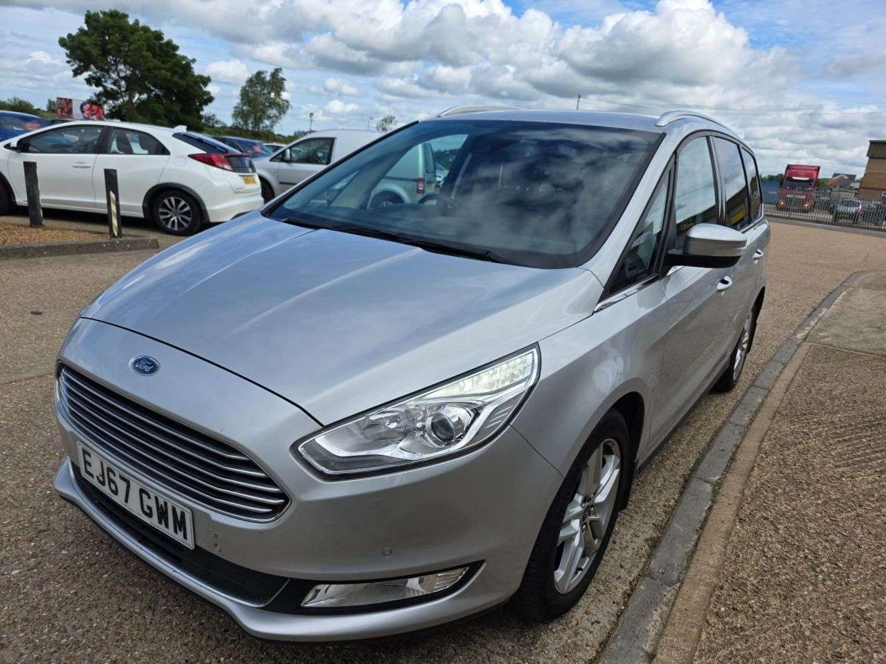 A 2017 FORD GALAXY 2.0 TDCi Titanium MPV 5dr Diesel Manual Euro 6 (s/s) (150 ps) A 2017 FORD GALAXY 2.0 TDCi Titanium MPV 5dr Diesel Manual Euro 6 (s/s) (150 ps)