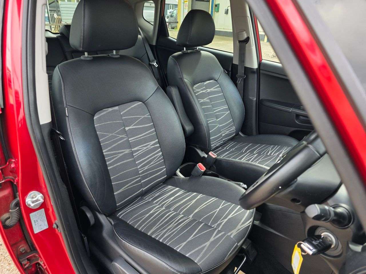 2017 KIA VENGA 2017 KIA VENGA
