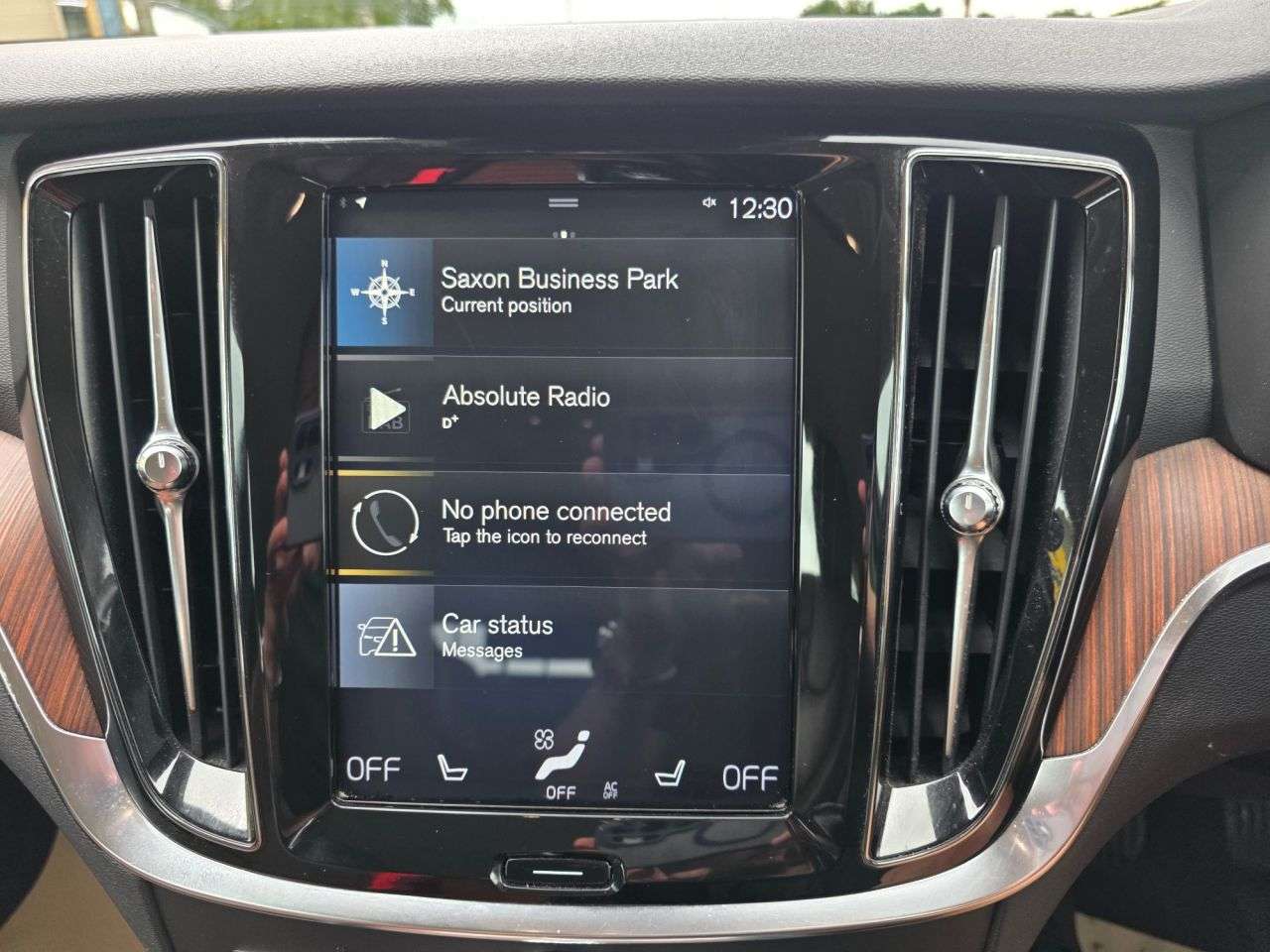 2019 VOLVO V60 2019 VOLVO V60