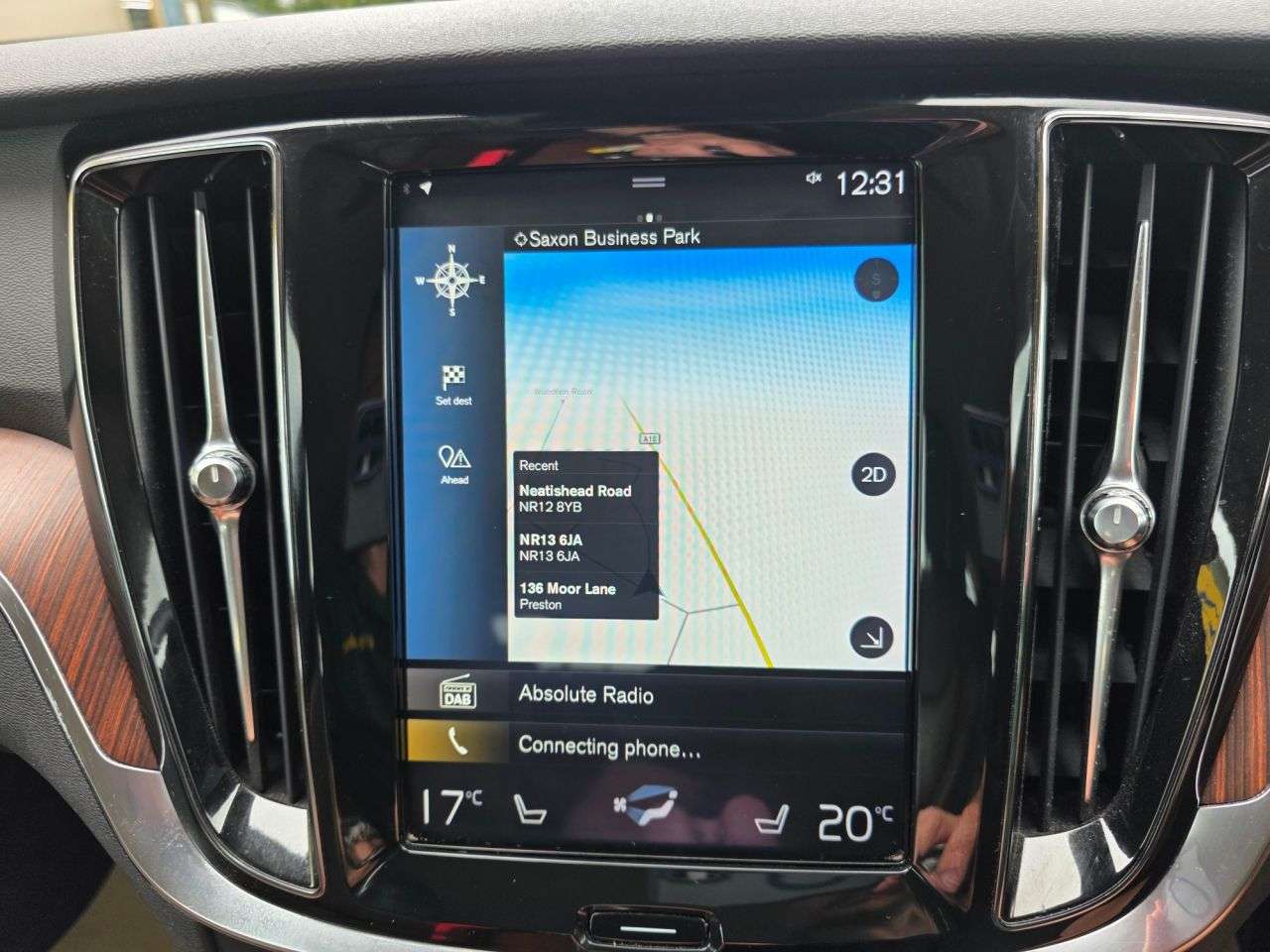 2019 VOLVO V60 2019 VOLVO V60