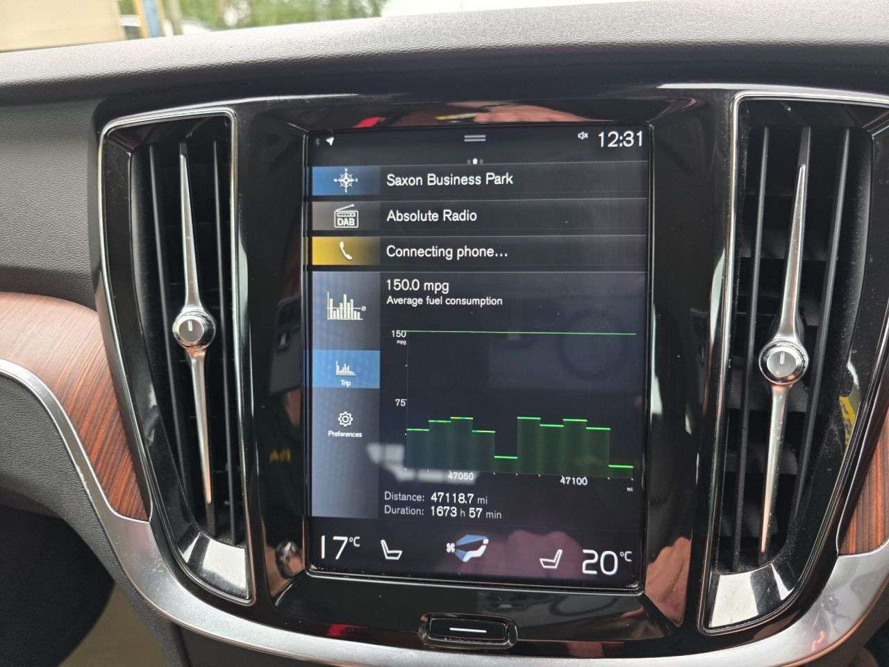 2019 VOLVO V60 2019 VOLVO V60