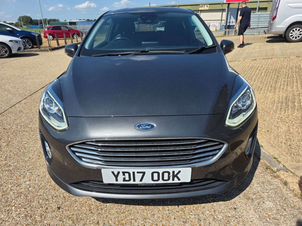 A 2017 FORD FIESTA 1.0T EcoBoost Titanium Hatchback 3dr Petrol Manual Euro 6 (s/s) (100 ps) A 2017 FORD FIESTA 1.0T EcoBoost Titanium Hatchback 3dr Petrol Manual Euro 6 (s/s) (100 ps)