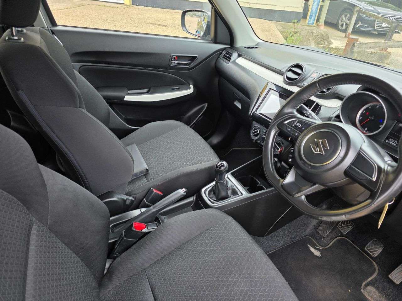 2017 SUZUKI SWIFT 2017 SUZUKI SWIFT