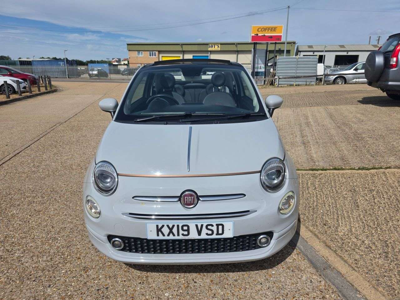 2019 FIAT 500 2019 FIAT 500