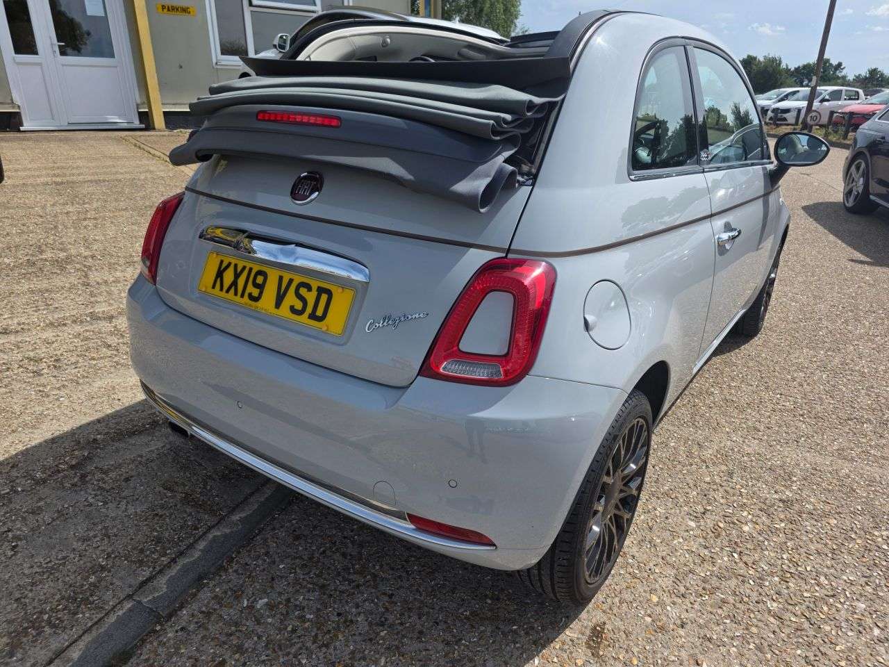 2019 FIAT 500 2019 FIAT 500