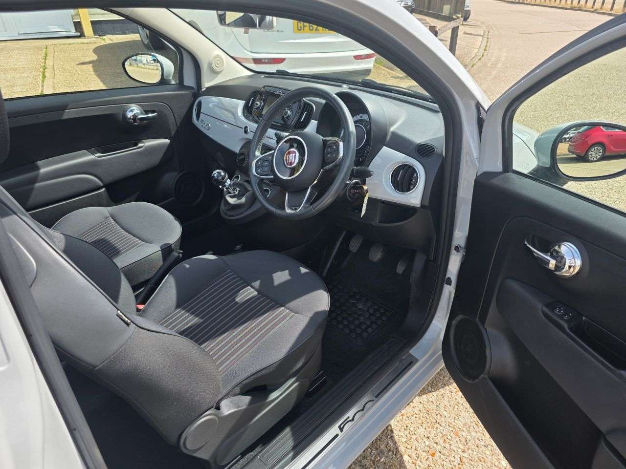 2019 FIAT 500 2019 FIAT 500