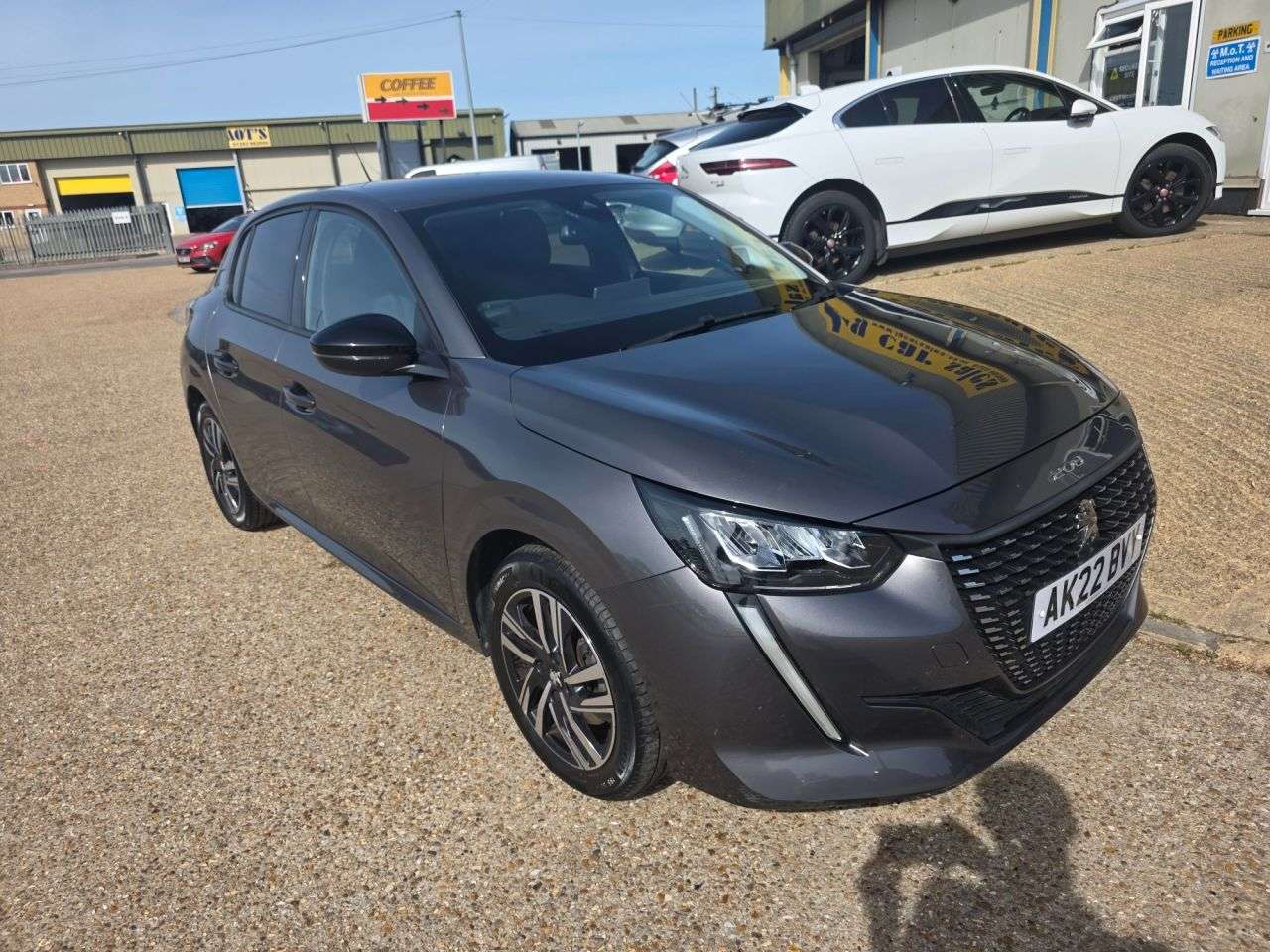 A 2022 PEUGEOT 208 1.2 PureTech Allure Premium Hatchback 5dr Petrol Manual Euro 6 (s/s) (100 p A 2022 PEUGEOT 208 1.2 PureTech Allure Premium Hatchback 5dr Petrol Manual Euro 6 (s/s) (100 p