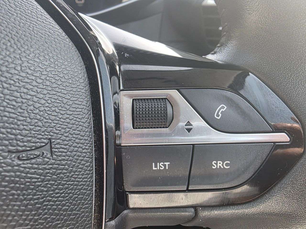 2022 PEUGEOT 208 2022 PEUGEOT 208