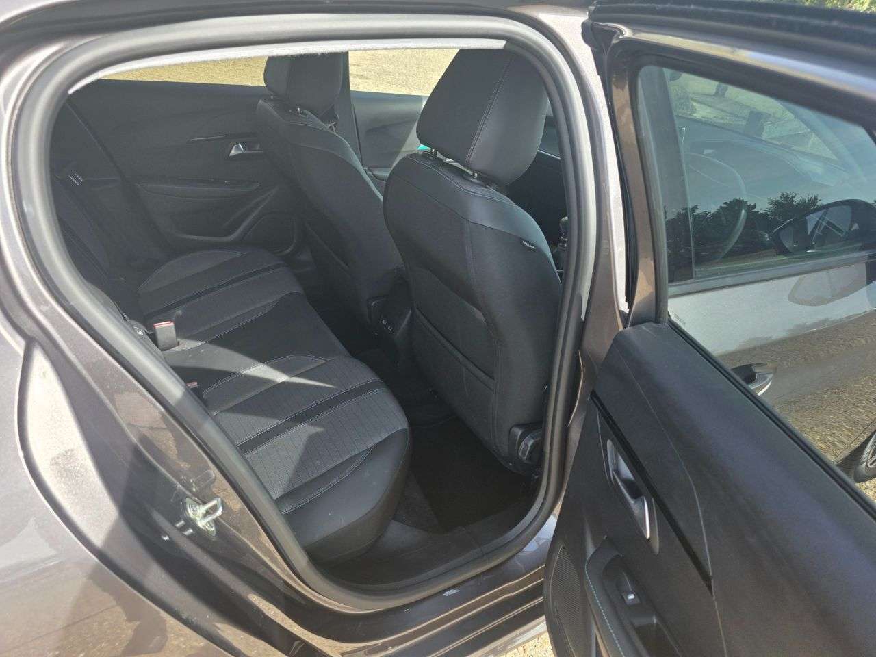 2022 PEUGEOT 208 2022 PEUGEOT 208