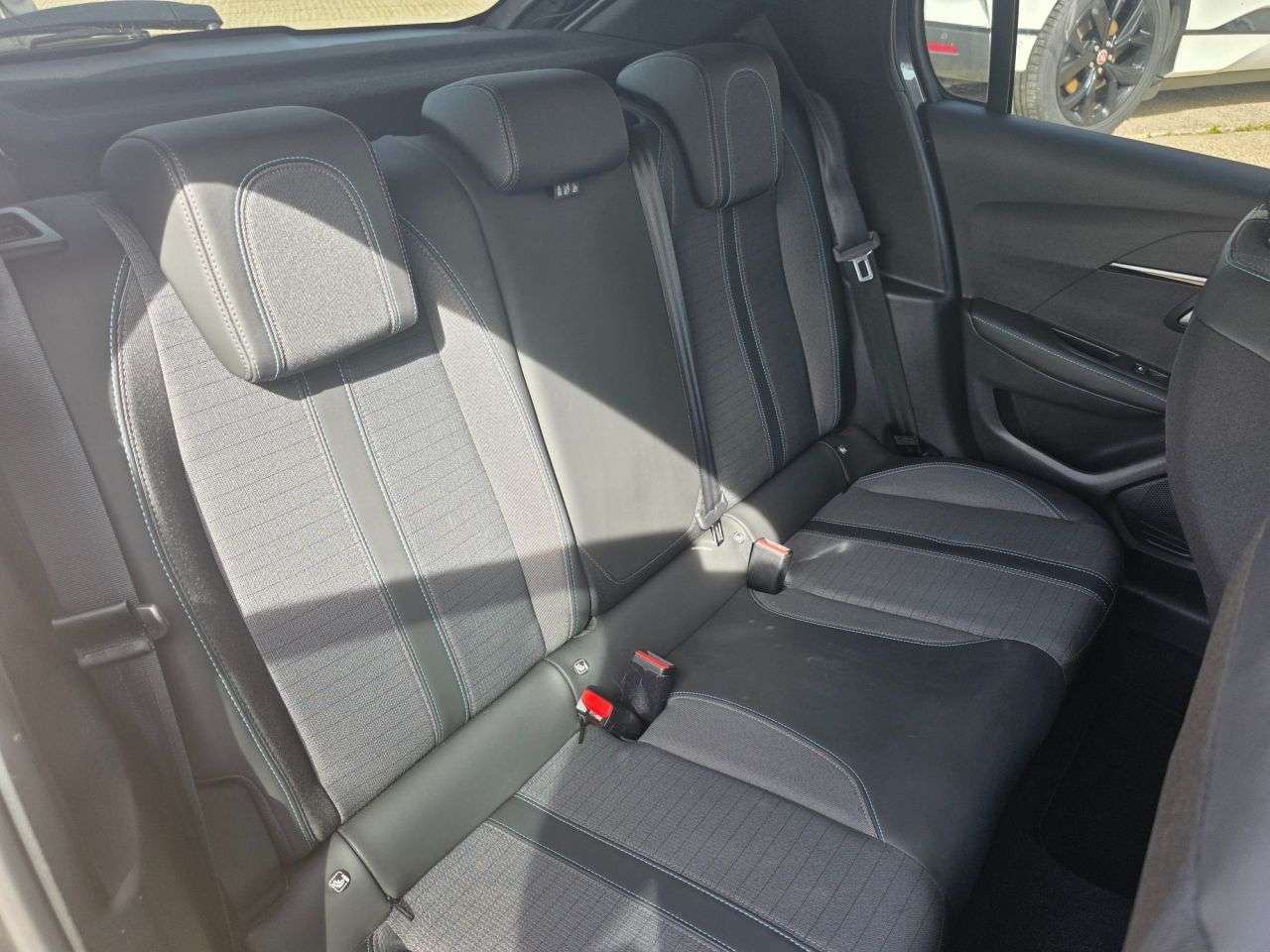 2022 PEUGEOT 208 2022 PEUGEOT 208