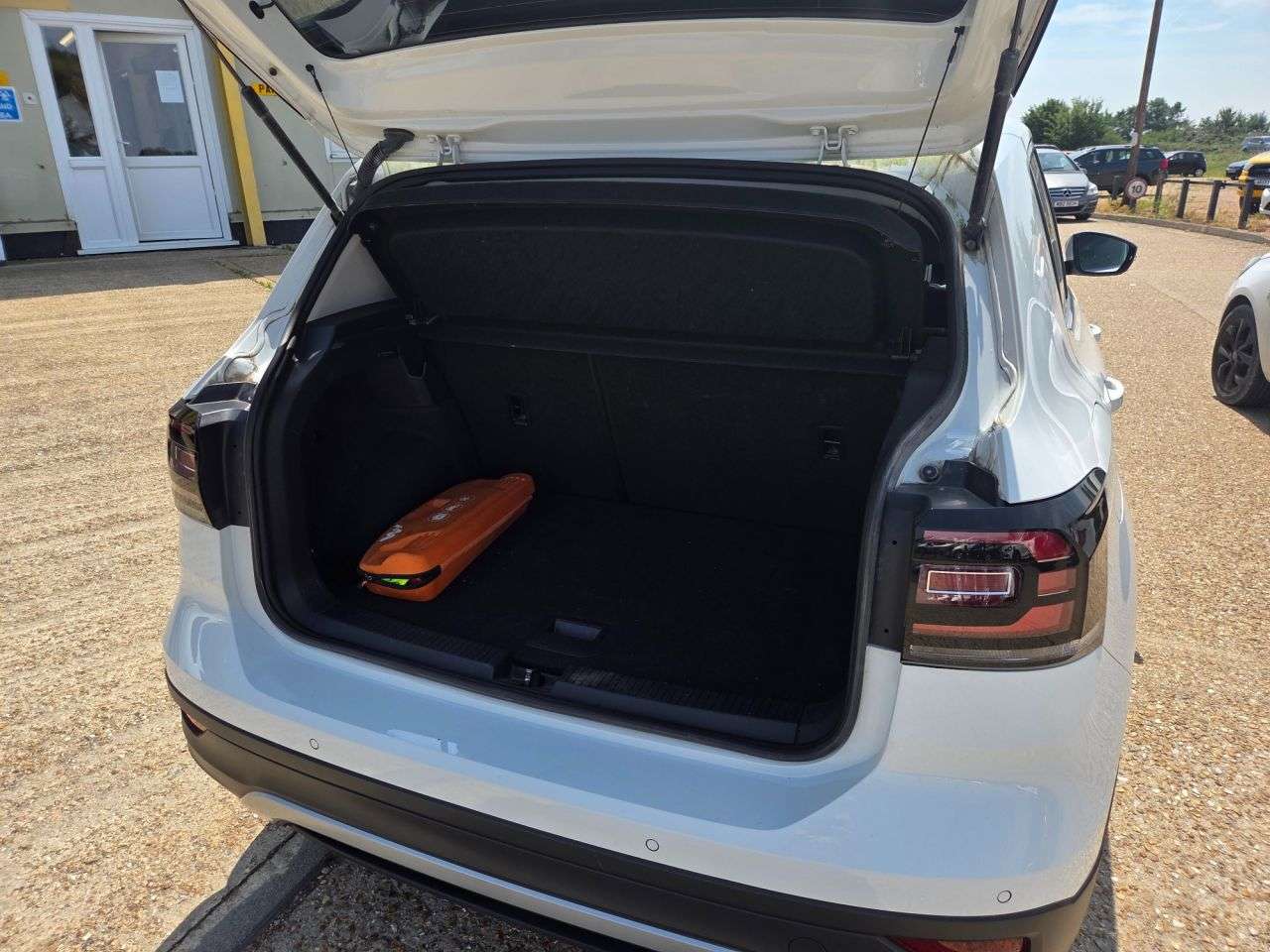 2021 VOLKSWAGEN T-CROSS 2021 VOLKSWAGEN T-CROSS