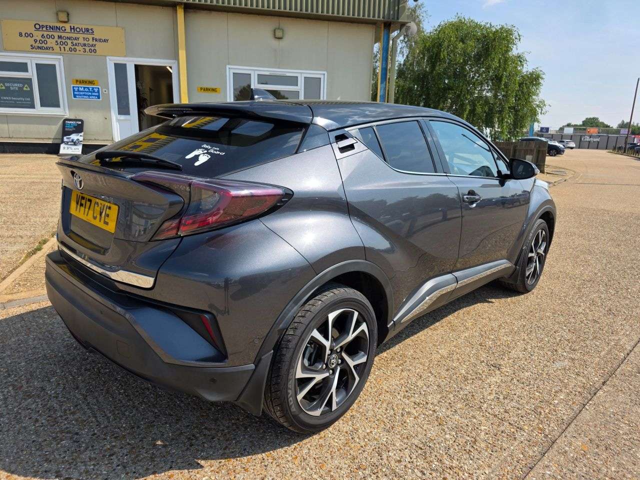 2017 TOYOTA C-HR 2017 TOYOTA C-HR