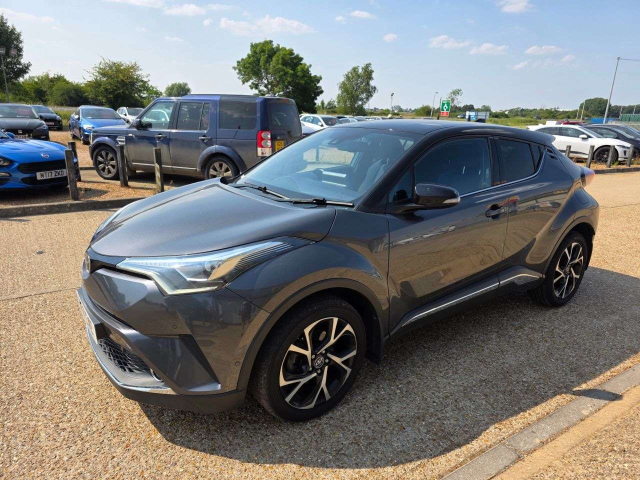 2017 TOYOTA C-HR 2017 TOYOTA C-HR