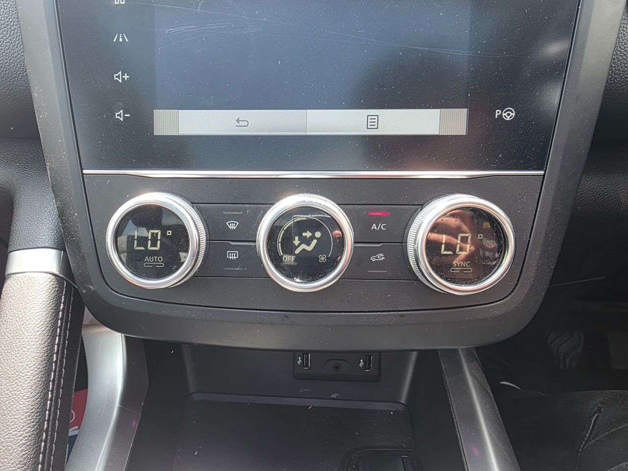 2019 RENAULT KADJAR 2019 RENAULT KADJAR