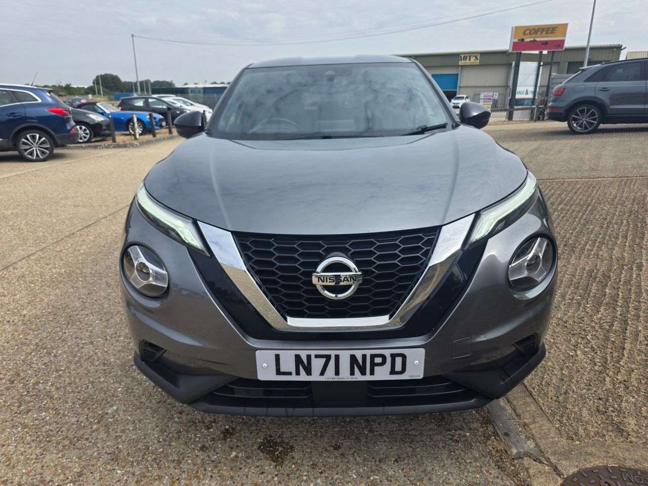 A 2021 NISSAN JUKE 1.0 DIG-T N-Connecta SUV 5dr Petrol DCT Auto Euro 6 (s/s) (114 ps) A 2021 NISSAN JUKE 1.0 DIG-T N-Connecta SUV 5dr Petrol DCT Auto Euro 6 (s/s) (114 ps)