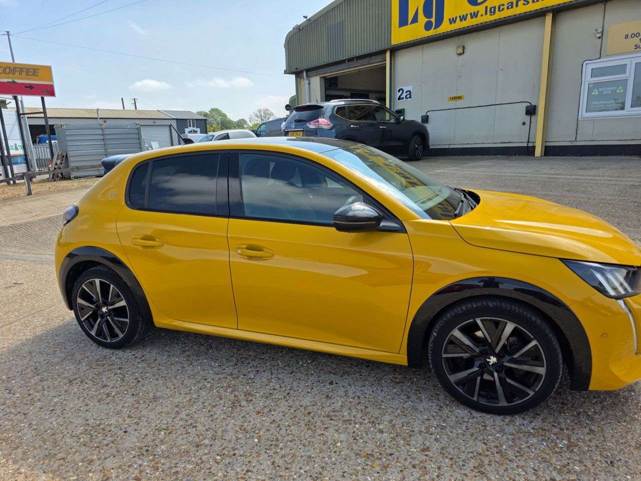 A 2021 PEUGEOT 208 1.2 PureTech GT Premium Hatchback 5dr Petrol EAT Euro 6 (s/s) (130 ps) A 2021 PEUGEOT 208 1.2 PureTech GT Premium Hatchback 5dr Petrol EAT Euro 6 (s/s) (130 ps)