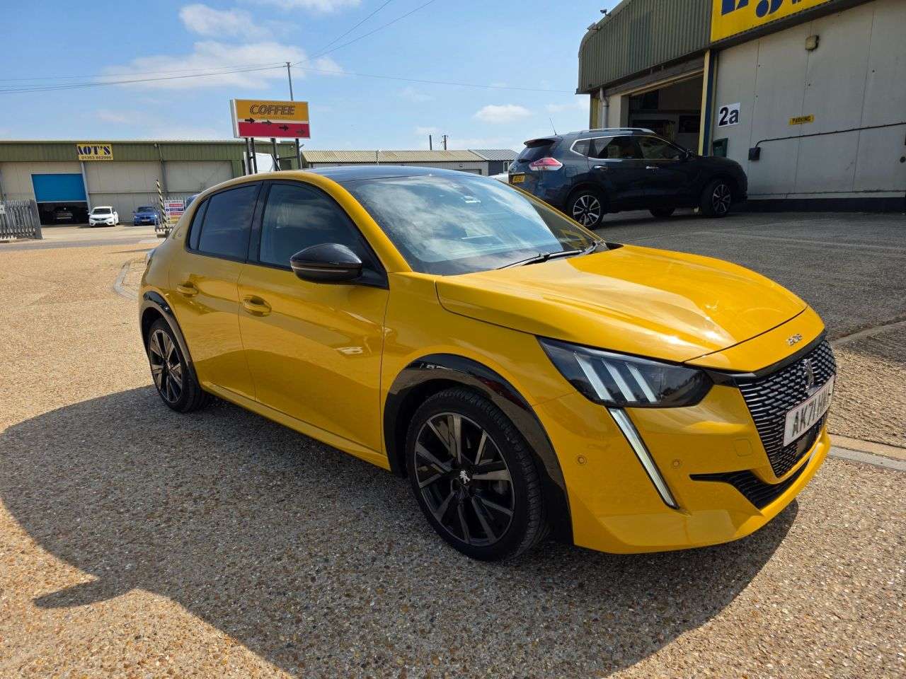 2021 PEUGEOT 208 2021 PEUGEOT 208