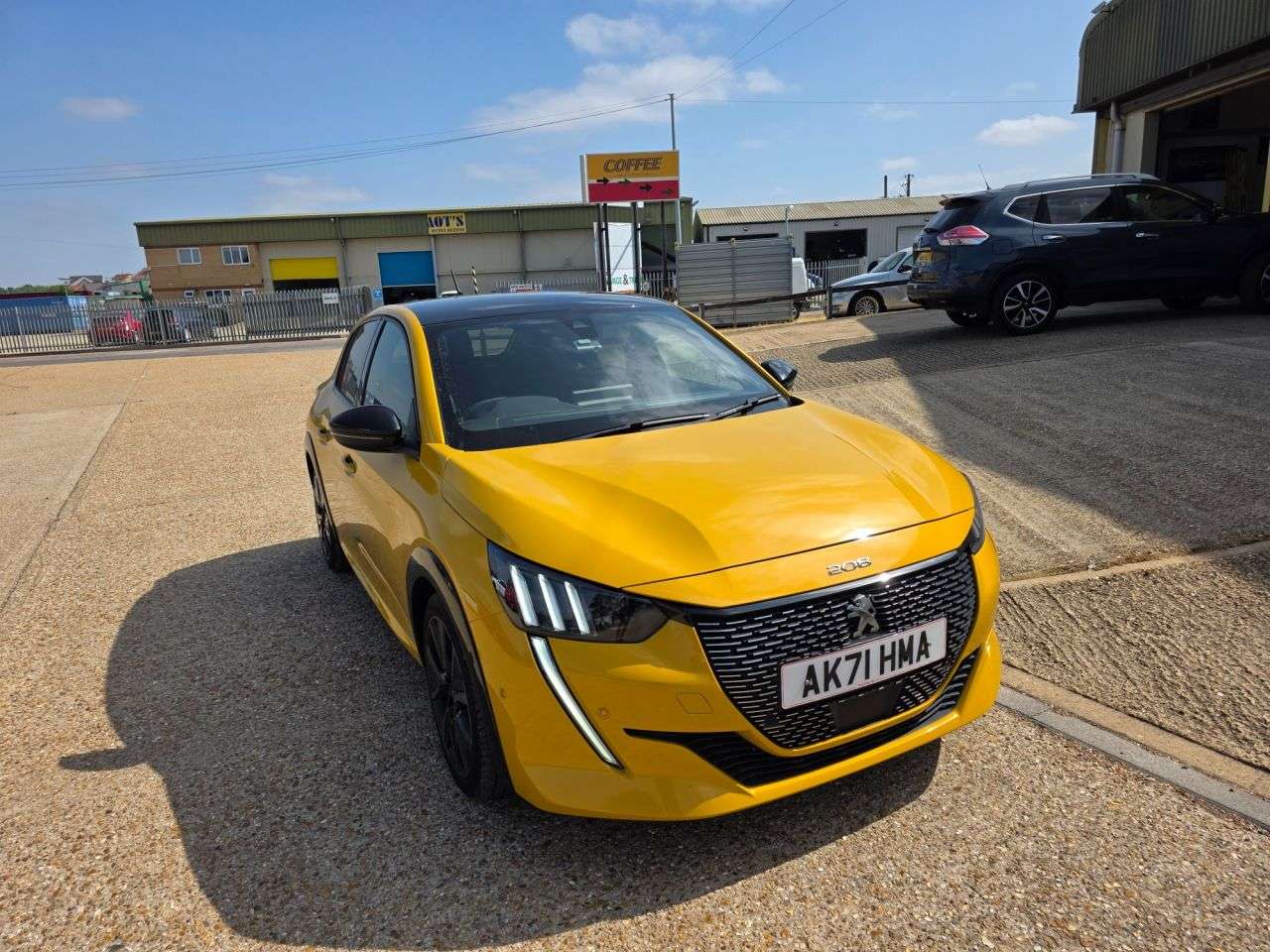 2021 PEUGEOT 208 2021 PEUGEOT 208