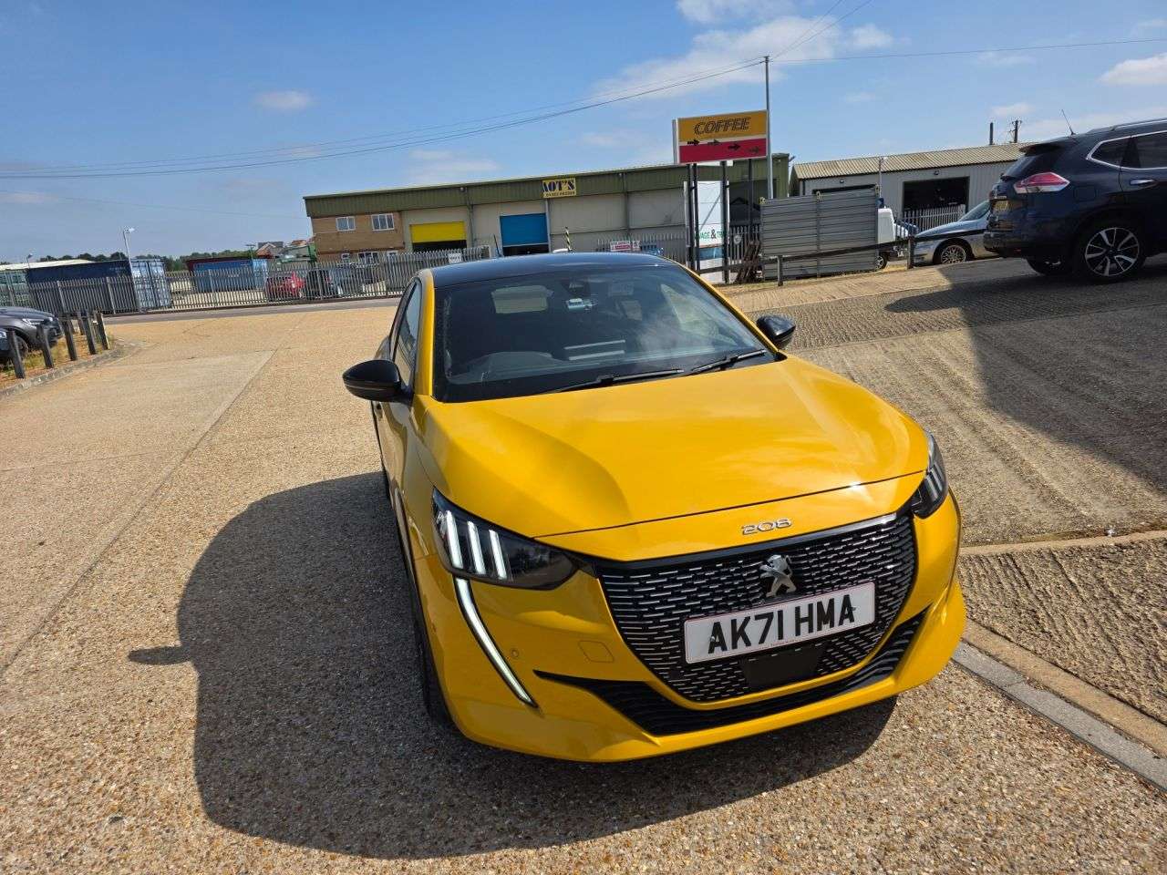 2021 PEUGEOT 208 2021 PEUGEOT 208