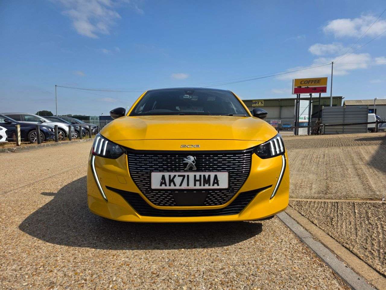 2021 PEUGEOT 208 2021 PEUGEOT 208