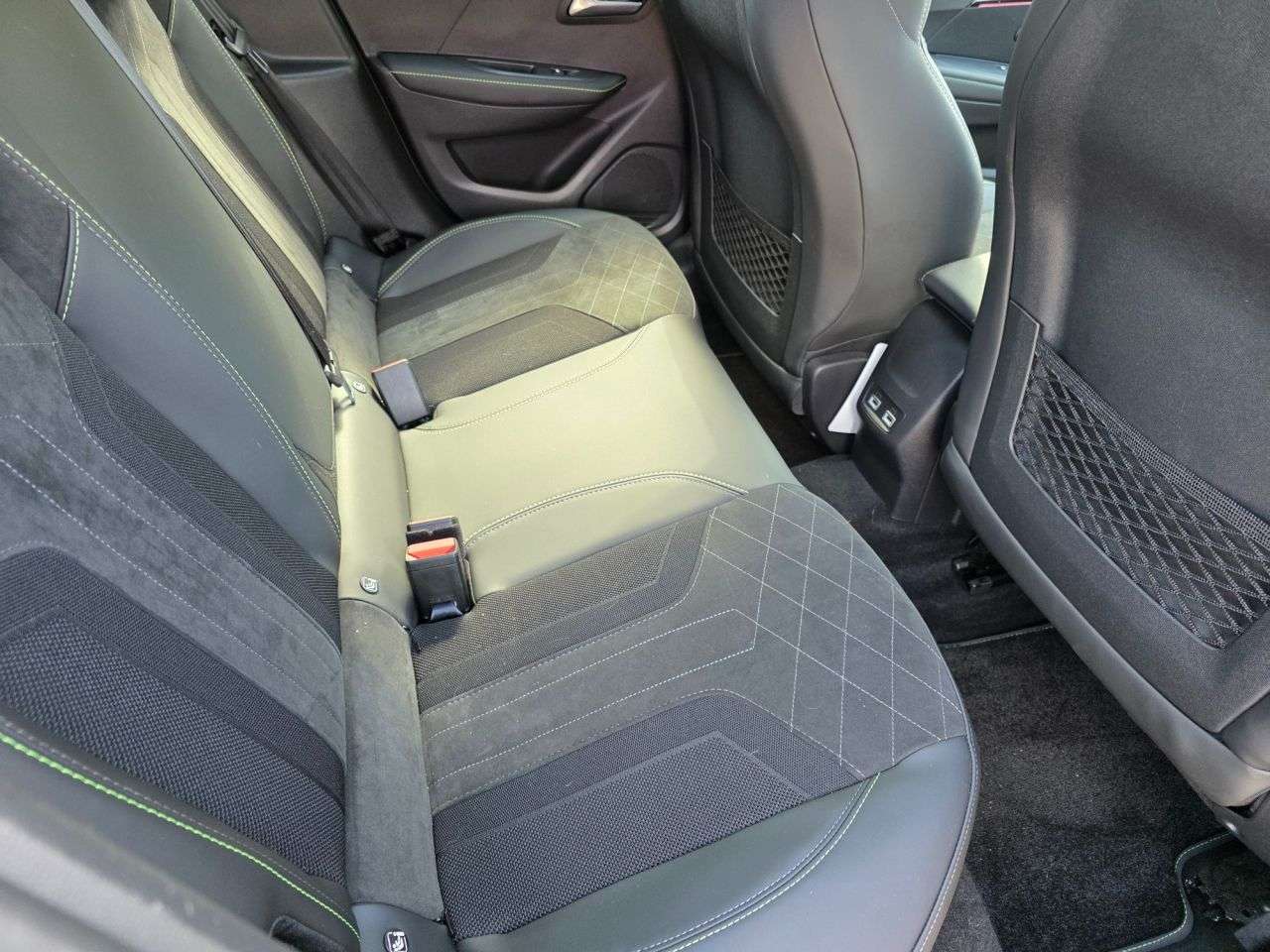 2021 PEUGEOT 208 2021 PEUGEOT 208