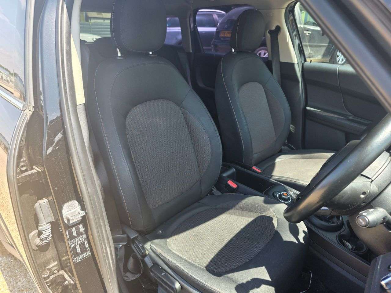 2019 MINI COUNTRYMAN 2019 MINI COUNTRYMAN