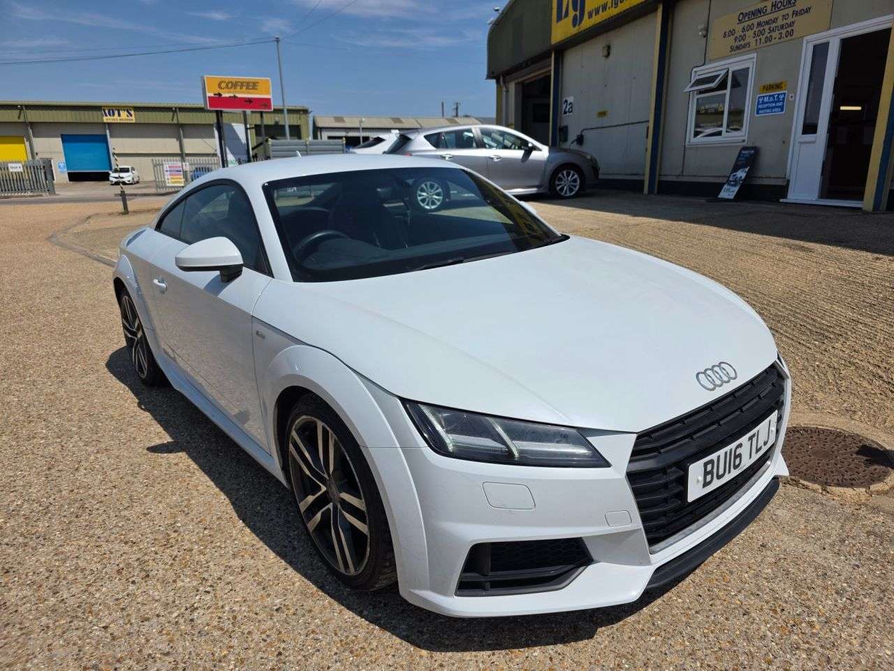A 2016 AUDI TT 1.8 TFSI S line Coupe 3dr Petrol Manual Euro 6 (s/s) (180 ps) A 2016 AUDI TT 1.8 TFSI S line Coupe 3dr Petrol Manual Euro 6 (s/s) (180 ps)