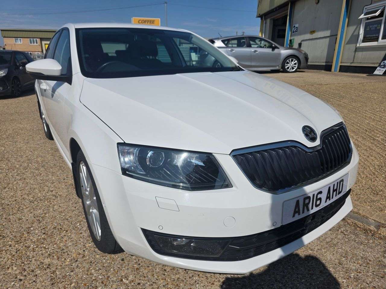 A 2016 SKODA OCTAVIA 1.4 TSI SE L Hatchback 5dr Petrol DSG Euro 6 (s/s) (150 ps) A 2016 SKODA OCTAVIA 1.4 TSI SE L Hatchback 5dr Petrol DSG Euro 6 (s/s) (150 ps)