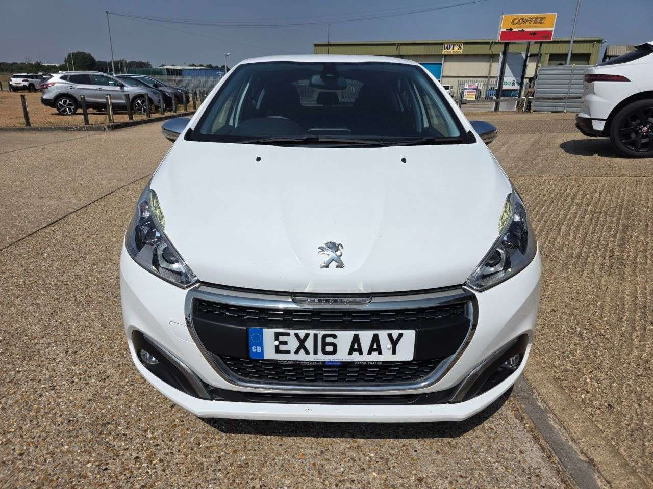 A 2016 PEUGEOT 208 1.2 PureTech Allure Hatchback 5dr Petrol Manual Euro 6 (82 ps) A 2016 PEUGEOT 208 1.2 PureTech Allure Hatchback 5dr Petrol Manual Euro 6 (82 ps)