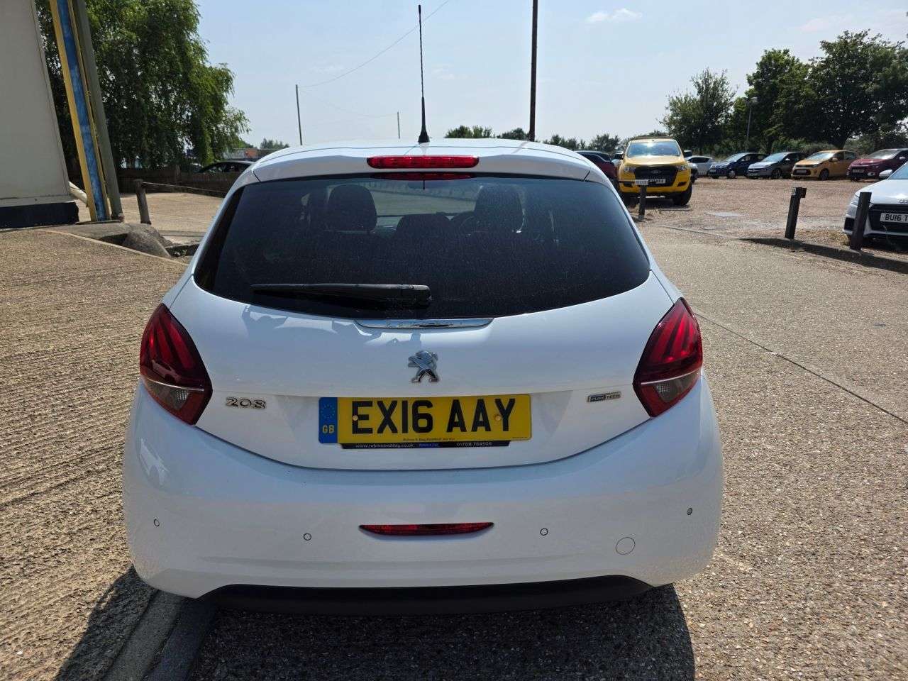 2016 PEUGEOT 208 2016 PEUGEOT 208