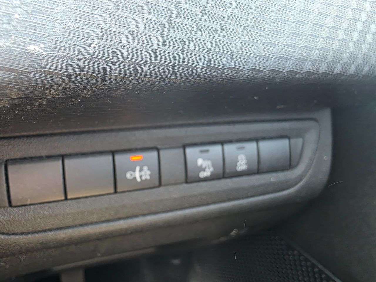 2016 PEUGEOT 208 2016 PEUGEOT 208