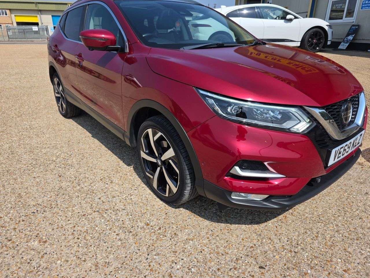 A 2019 NISSAN QASHQAI 1.3 DIG-T Tekna SUV 5dr Petrol Manual Euro 6 (s/s) (140 ps) A 2019 NISSAN QASHQAI 1.3 DIG-T Tekna SUV 5dr Petrol Manual Euro 6 (s/s) (140 ps)