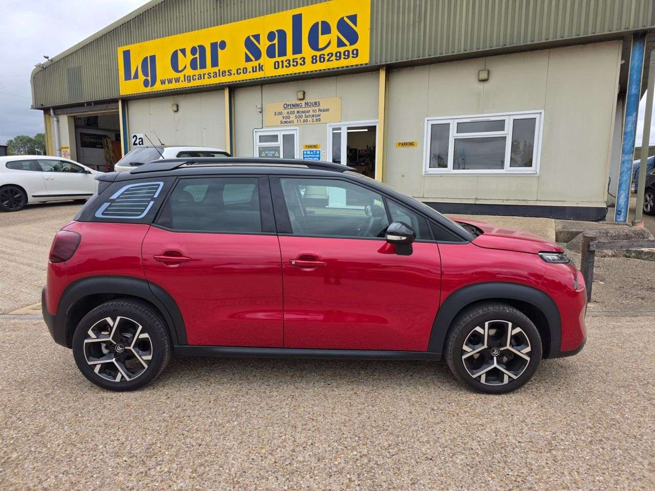 A 2022 CITROEN C3 AIRCROSS 1.2 PureTech Shine Plus SUV 5dr Petrol Manual Euro 6 (s/s) (110 ps) A 2022 CITROEN C3 AIRCROSS 1.2 PureTech Shine Plus SUV 5dr Petrol Manual Euro 6 (s/s) (110 ps)