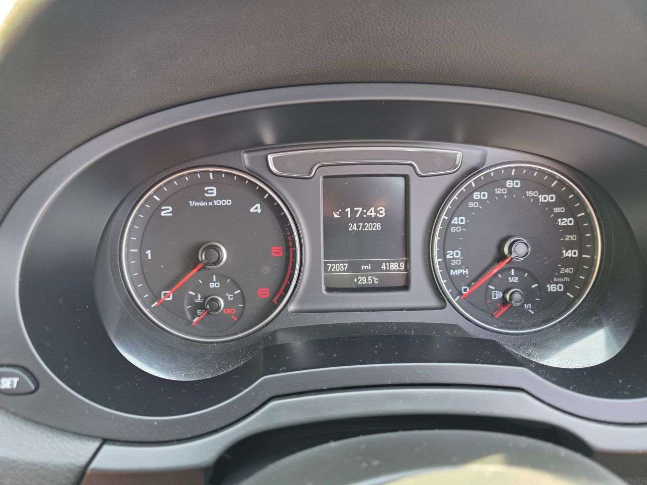 2016 AUDI Q3 2016 AUDI Q3