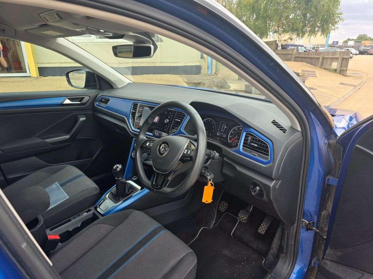 2019 VOLKSWAGEN T-ROC 2019 VOLKSWAGEN T-ROC
